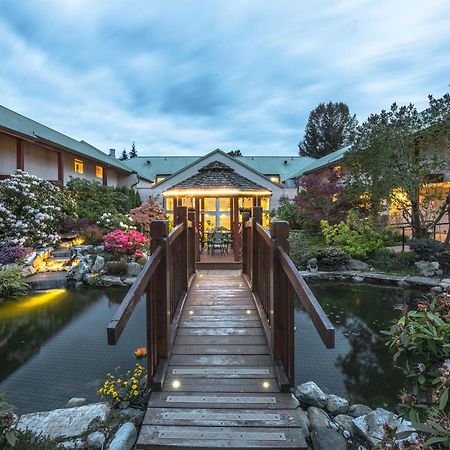 Gibsons Garden Hotel Exterior photo